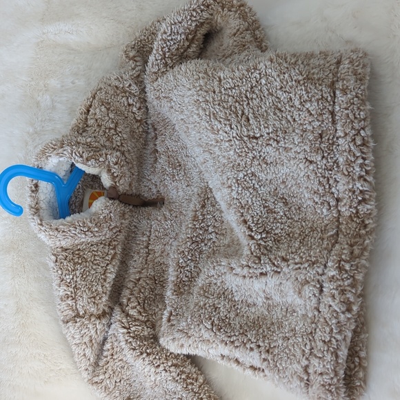 🌿KIDS FUZZY SWEATER🌿 - Picture 2 of 4